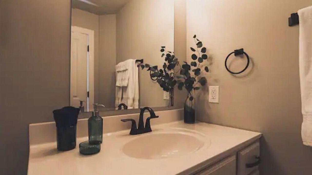 Photo of Bathroom in Portage