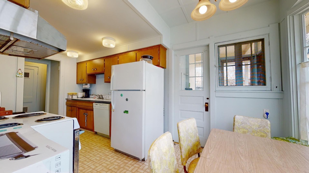 Photo of Kitchen in Grand Beach