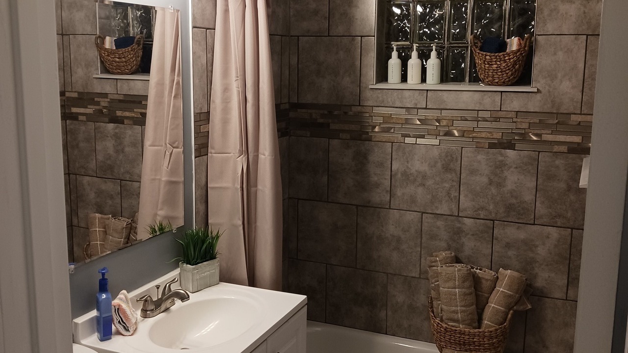 Photo of Bathroom in Little Village
