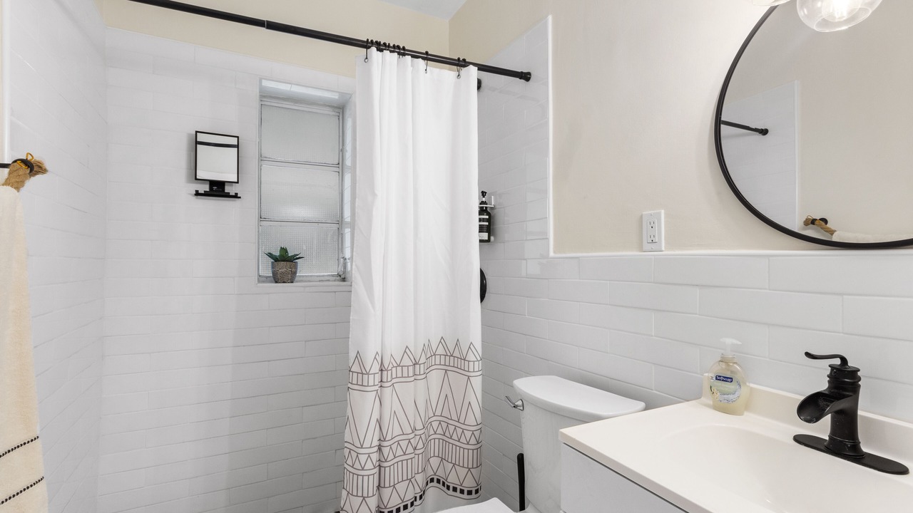 Photo of Bathroom in Miami Shores