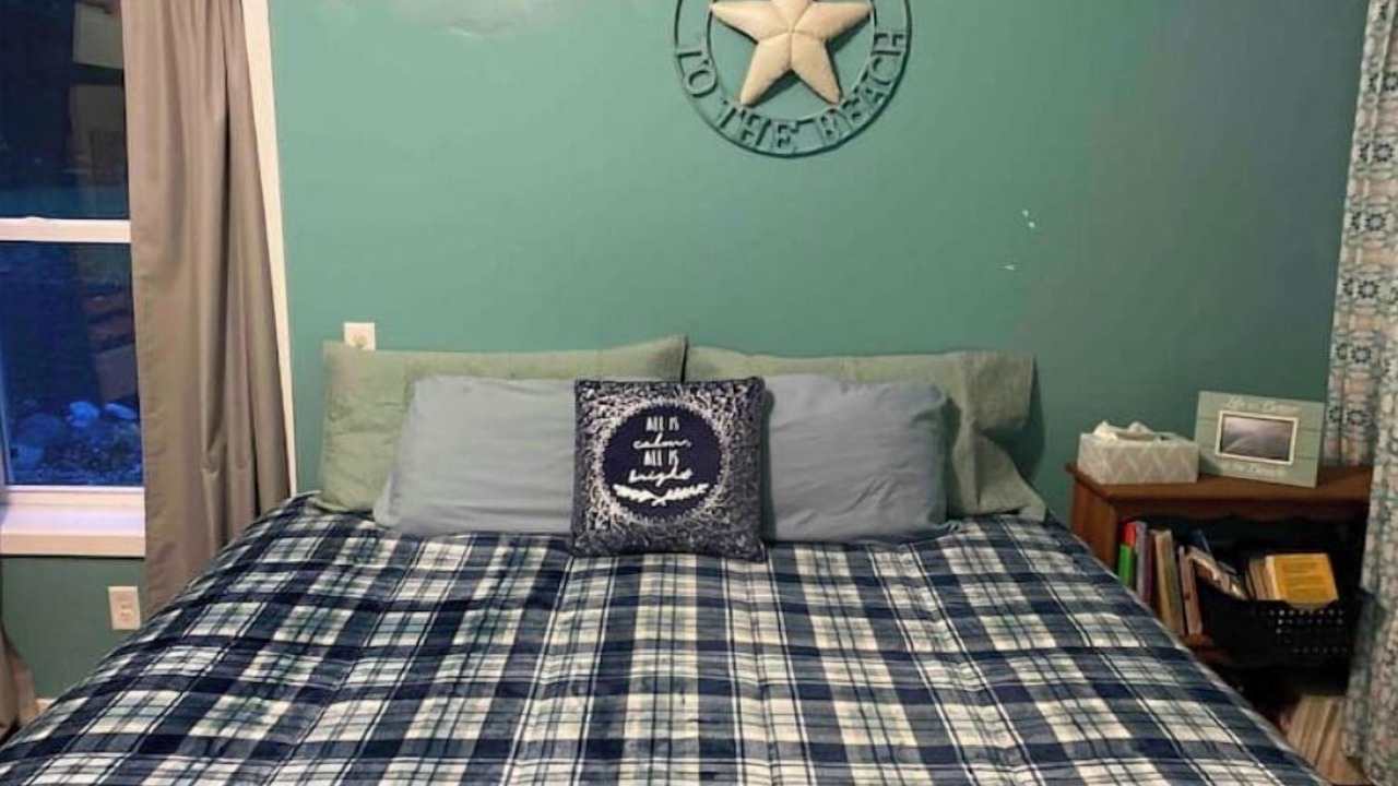 Photo of Bedroom in Allegan