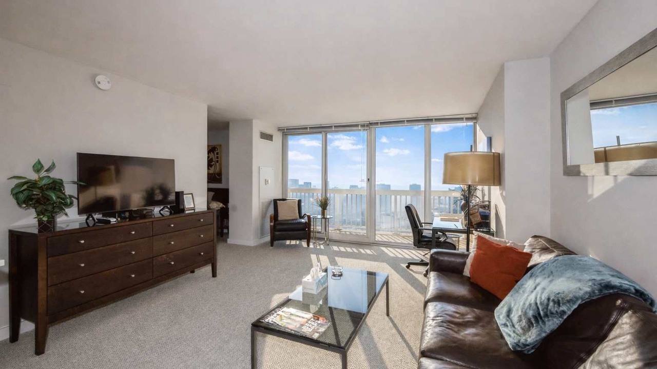 Photo of Livingroom in Downtown Chicago