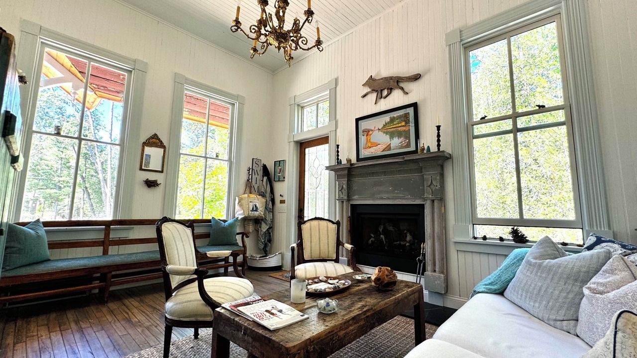Photo of Livingroom in Glen Arbor