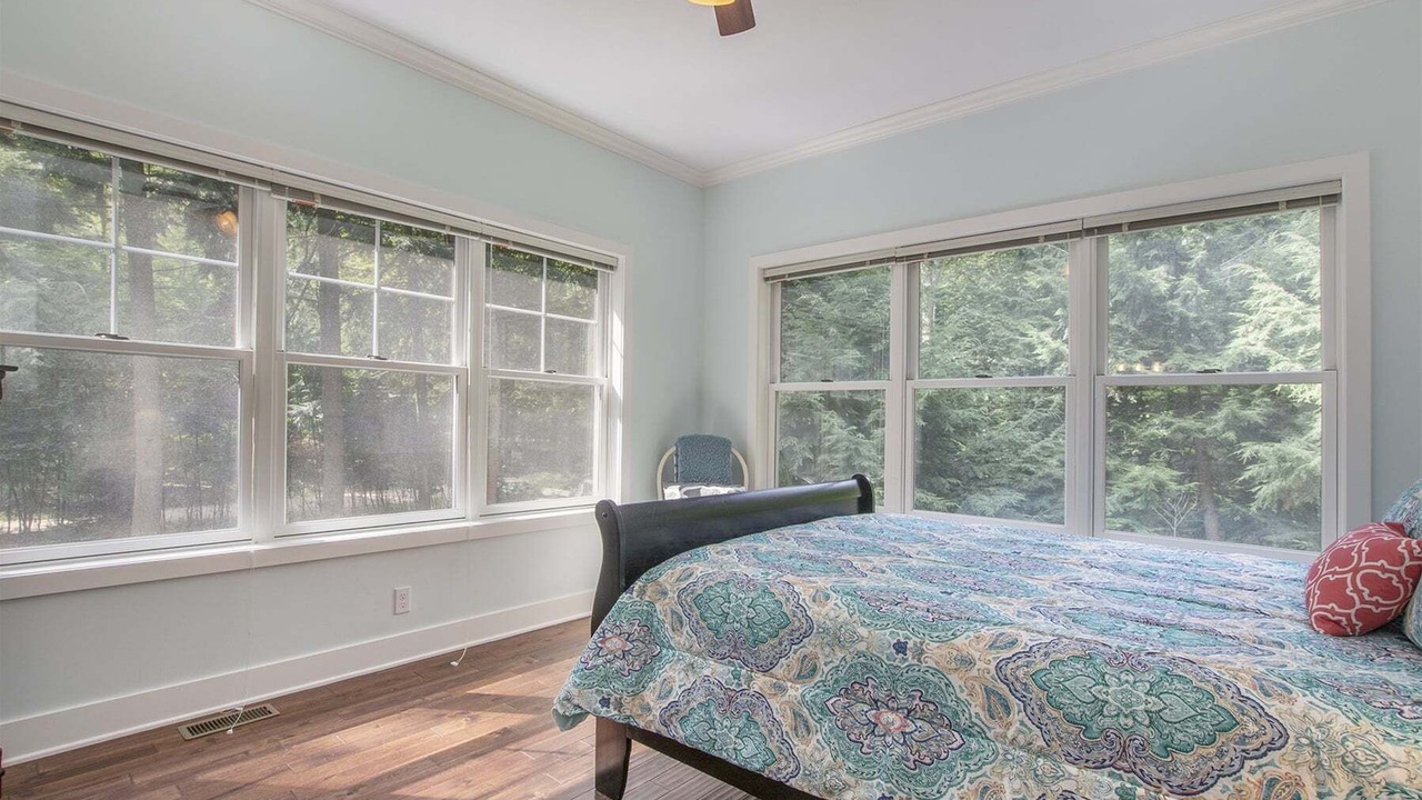 Photo of Bedroom in South Haven