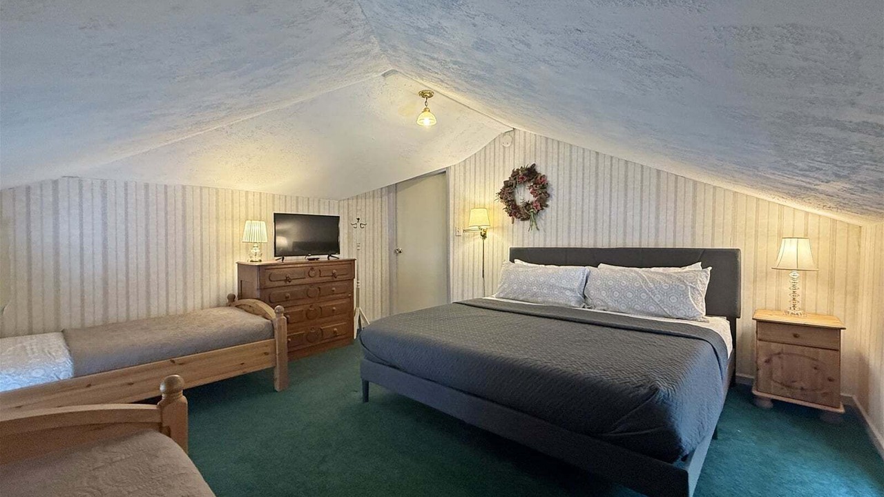 Photo of Bedroom in Saugatuck
