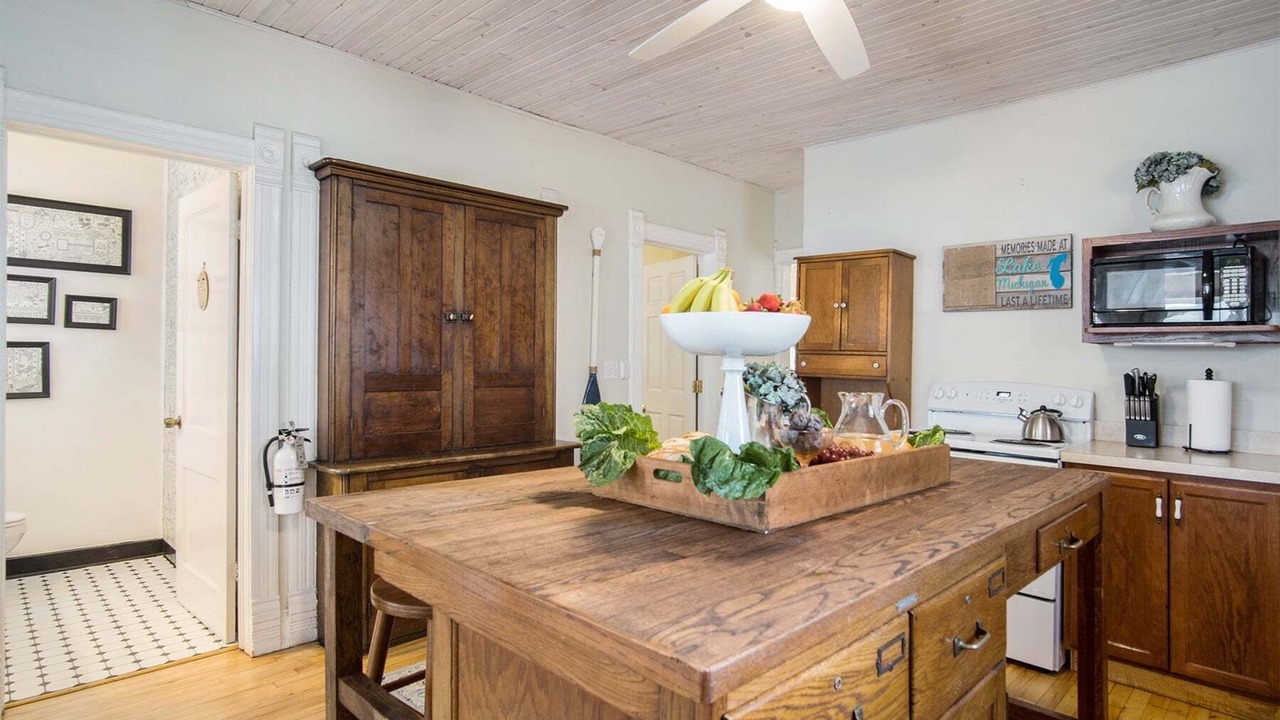 Photo of Kitchen in Saugatuck