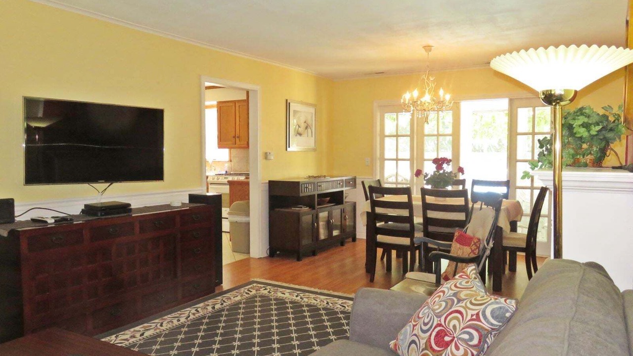 Photo of Livingroom in Fennville