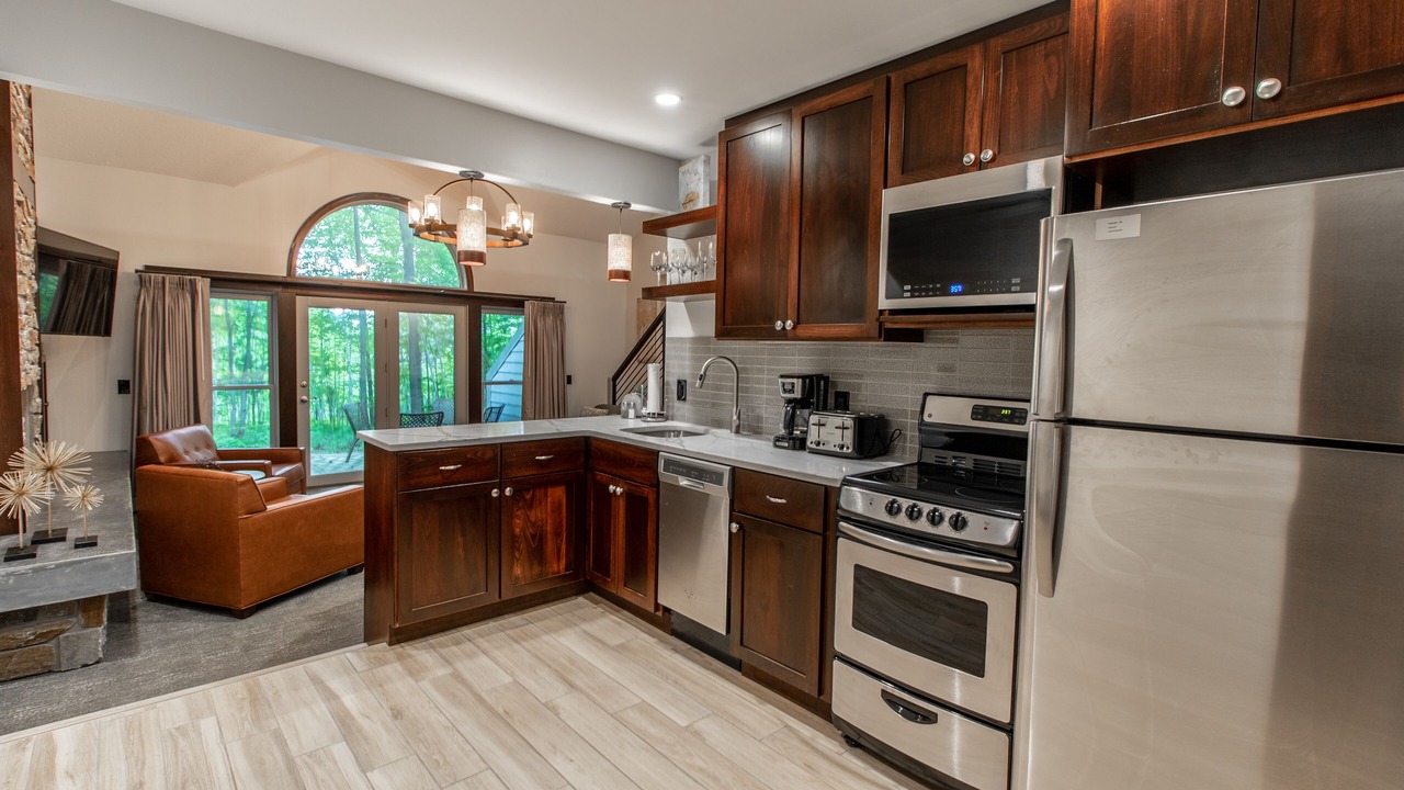 Photo of Kitchen in Canadian Lakes
