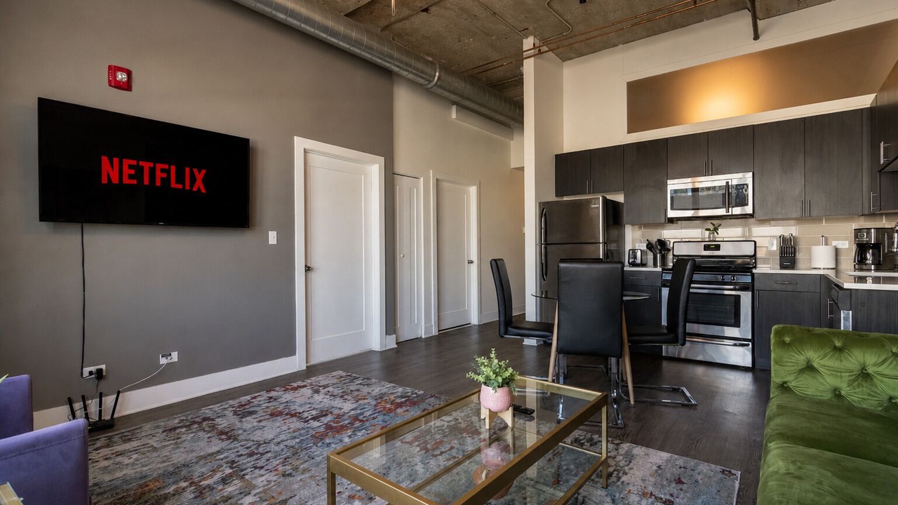 Photo of Livingroom in Near South Side