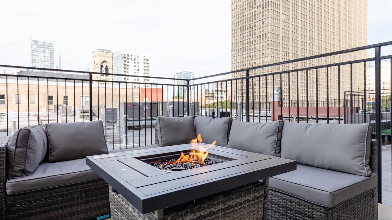 Photo of Patio Balcony in Near South Side