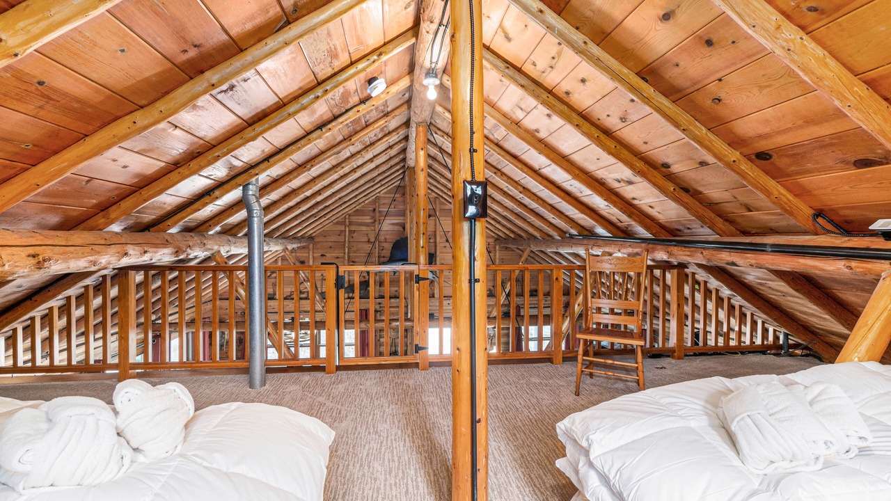 Photo of Bedroom in Empire