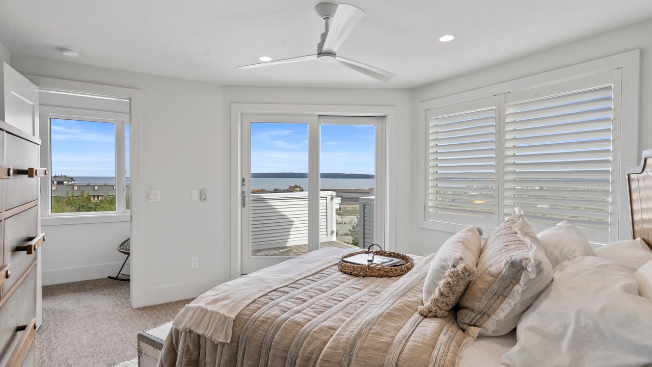 Photo of Bedroom in Bay Harbor