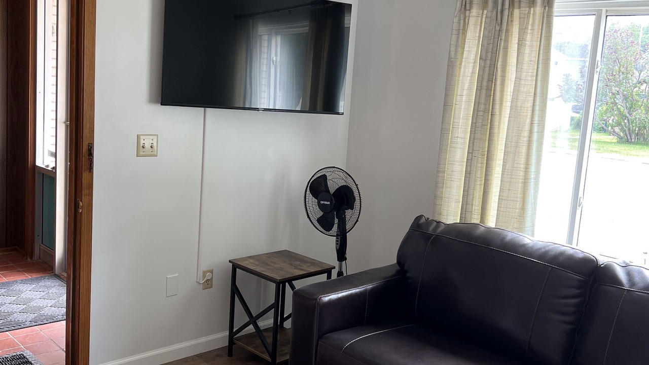 Photo of Livingroom in Munising