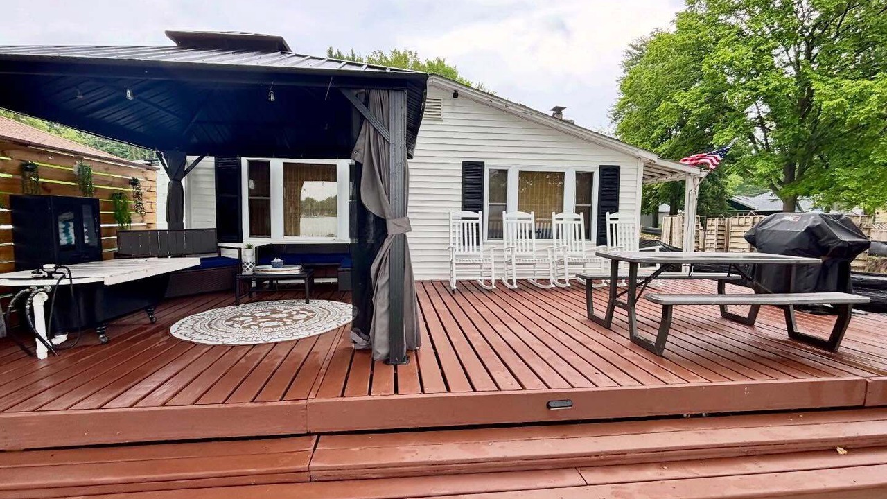 Photo of Outdoor in Gobles
