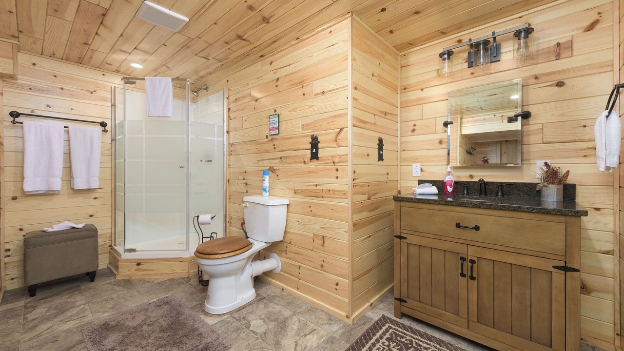 Photo of Bathroom in Lawrence