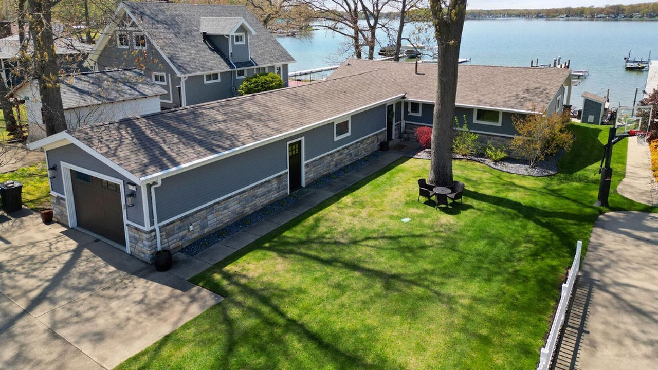Photo of Outdoor in Sister Lakes