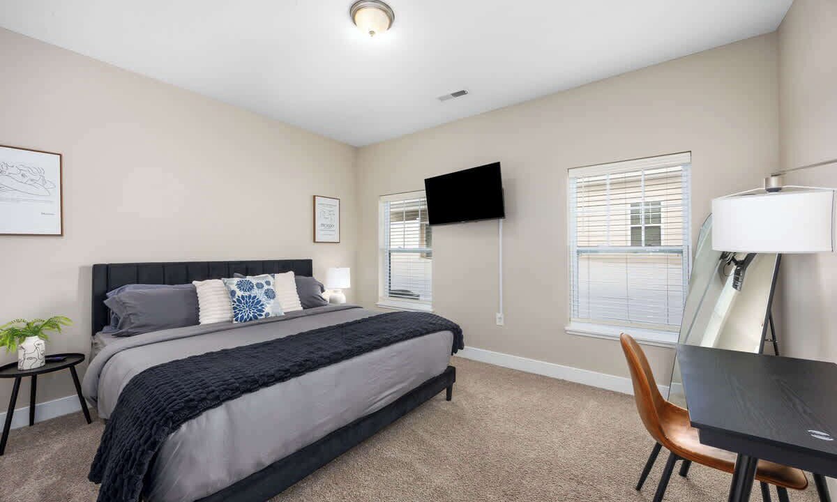 Photo of Bedroom in Grandville