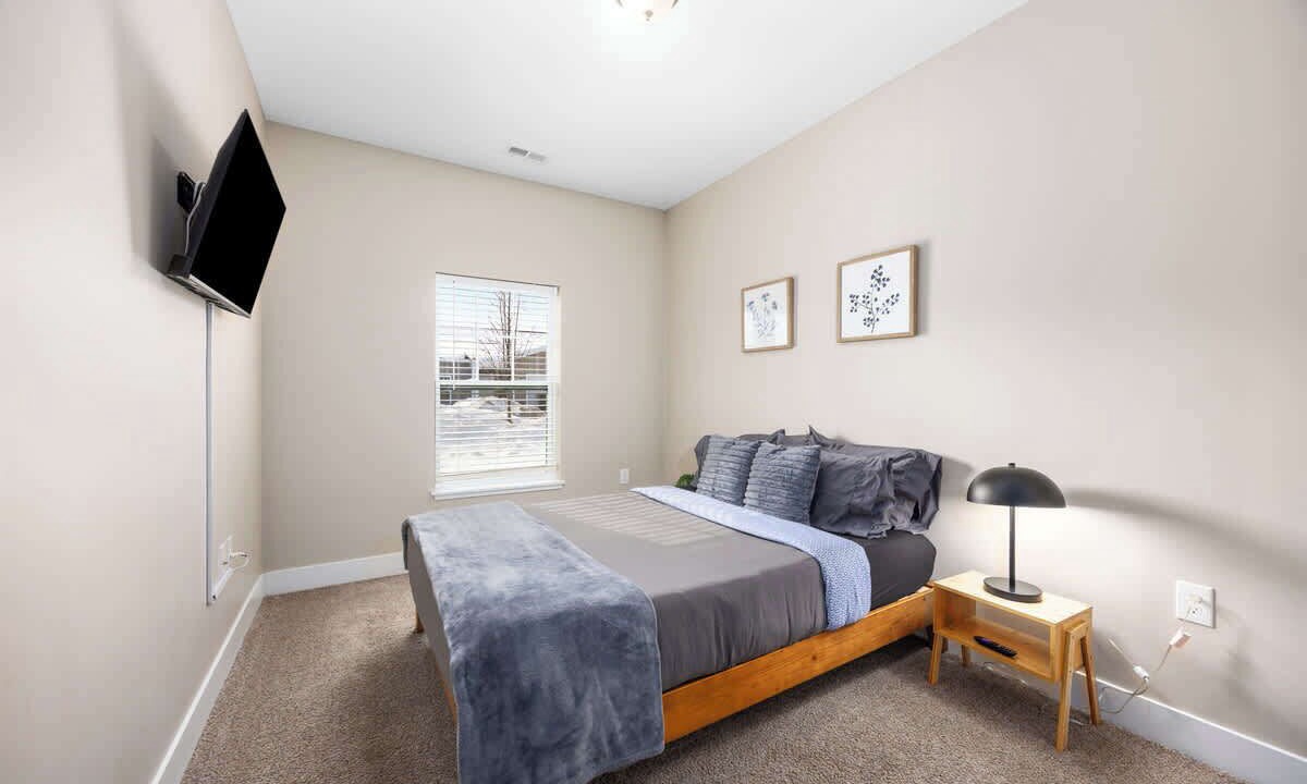 Photo of Bedroom in Grandville