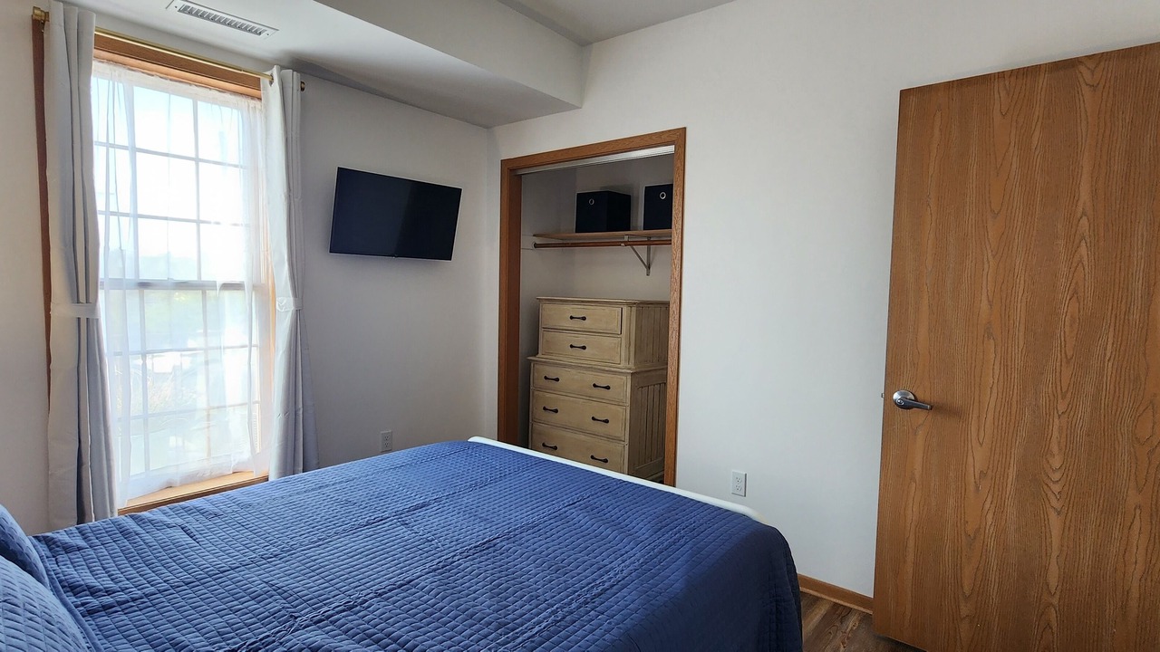 Photo of Bedroom in Port Washington
