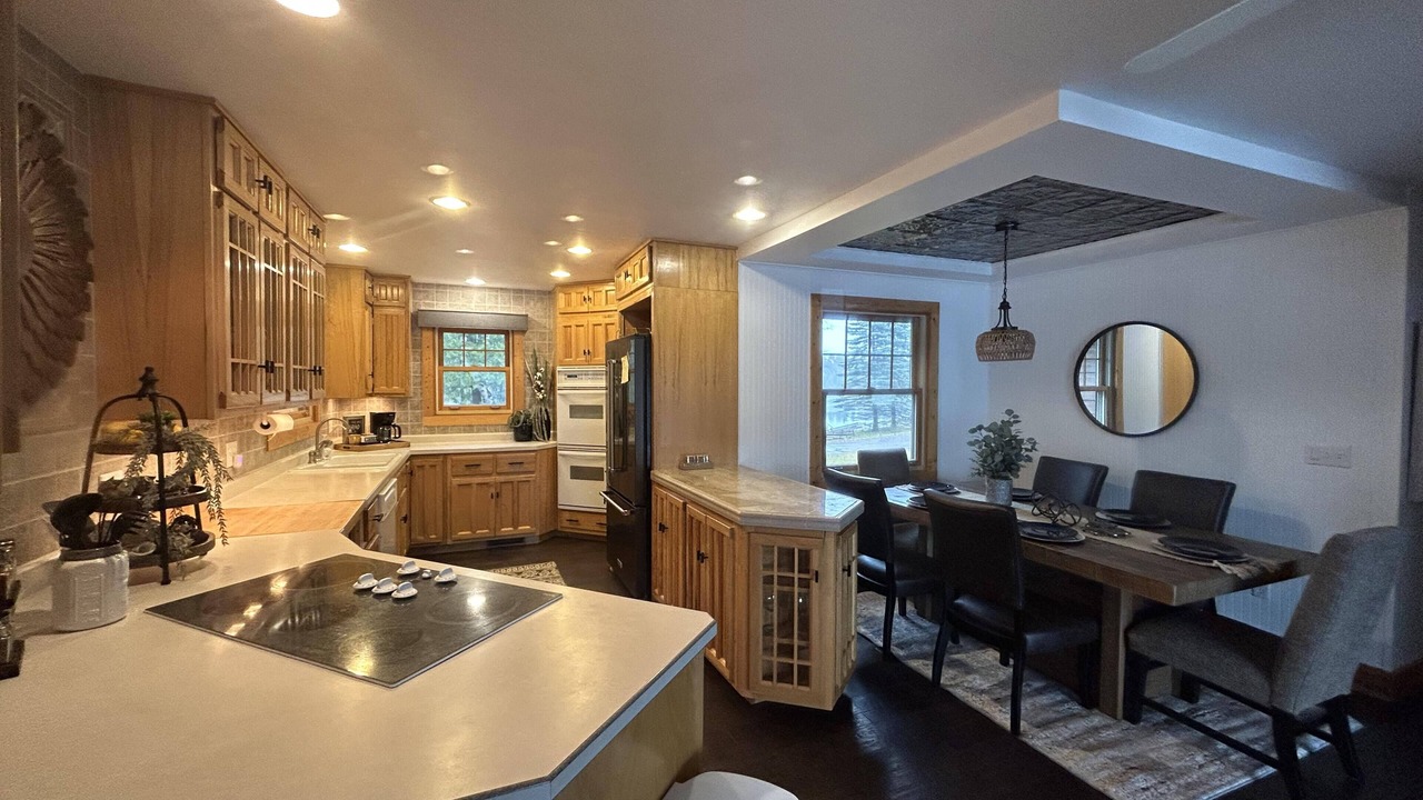 Photo of Kitchen in Gwinn