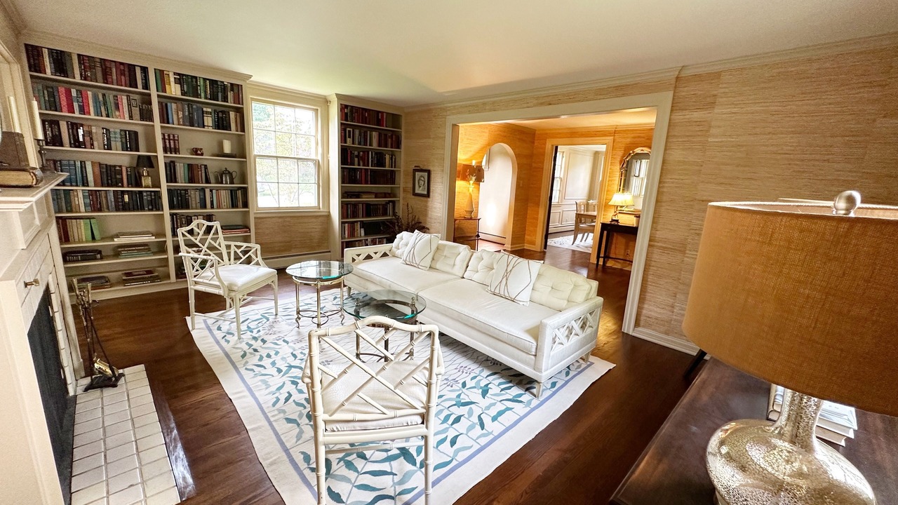 Photo of Livingroom in South Bend