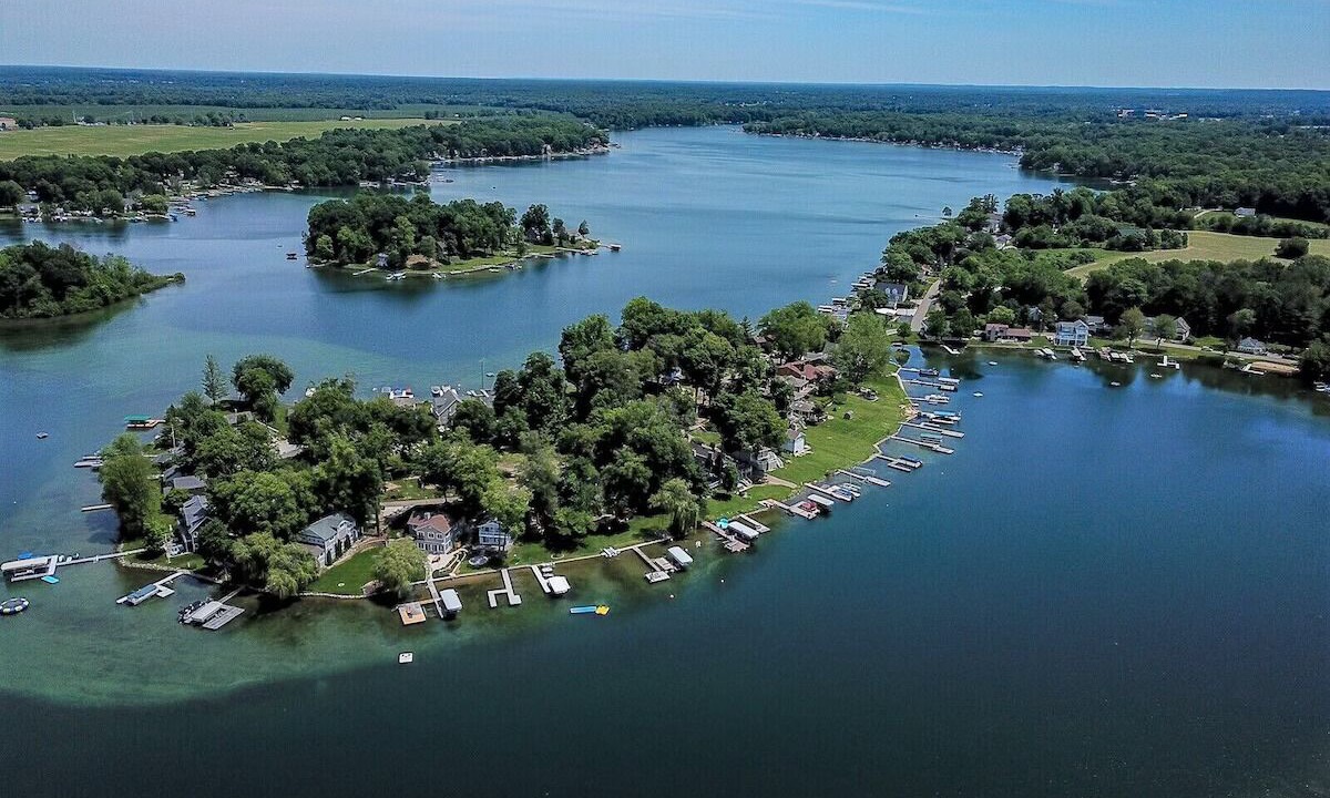 Photo of Outdoor in Sister Lakes