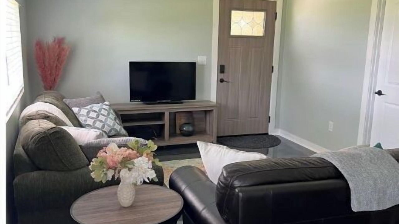 Photo of Livingroom in Suttons Bay