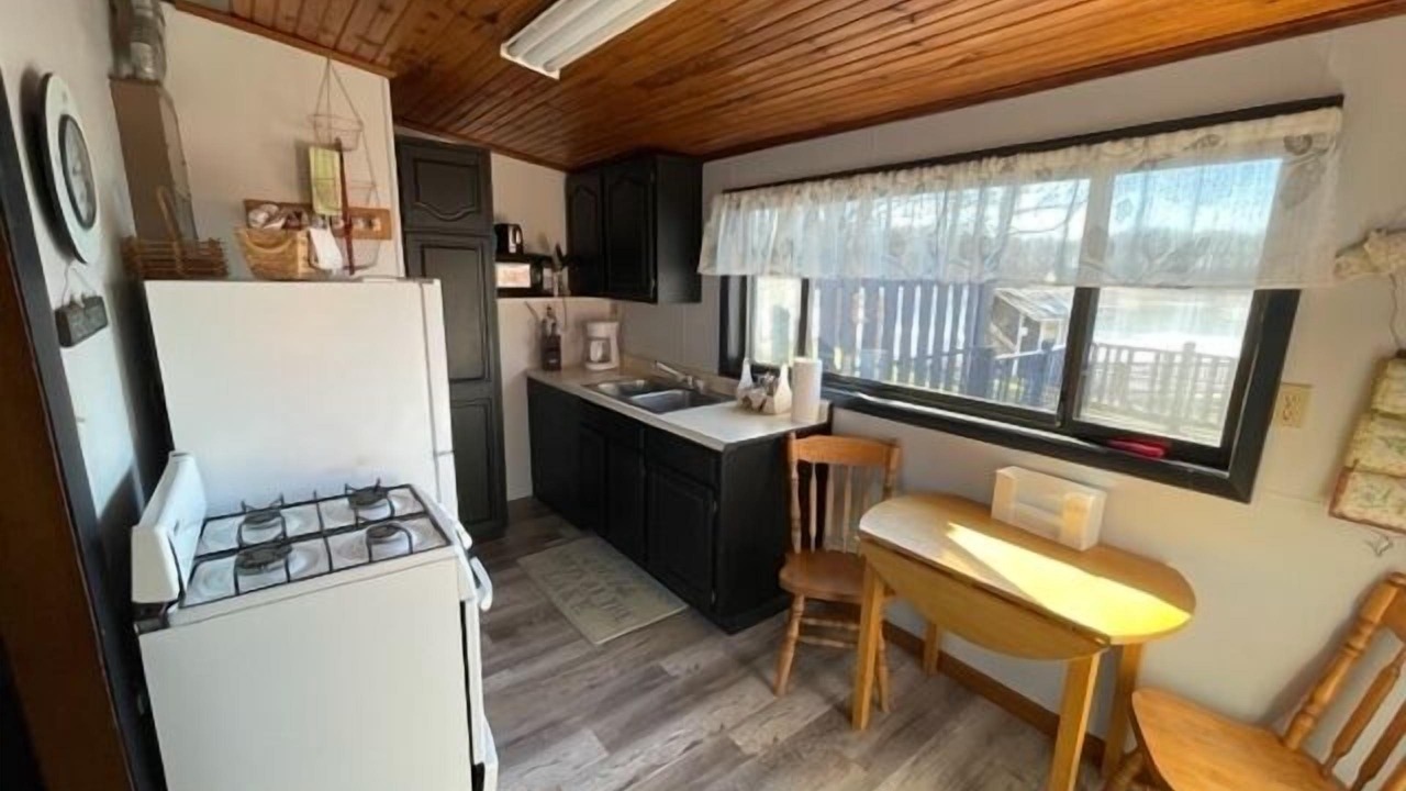 Photo of Kitchen in Clare