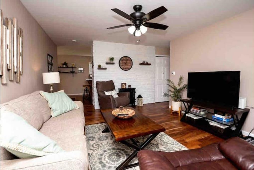 Photo of Livingroom in Niles