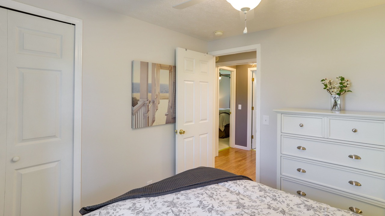 Photo of Bedroom in Three Oaks