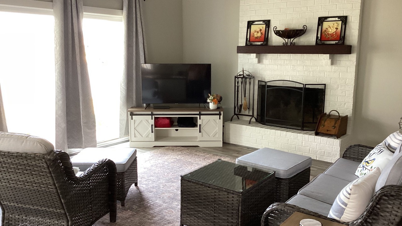 Photo of Livingroom in Bradley