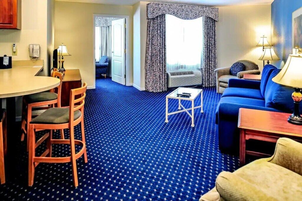 Photo of Livingroom in Mishawaka