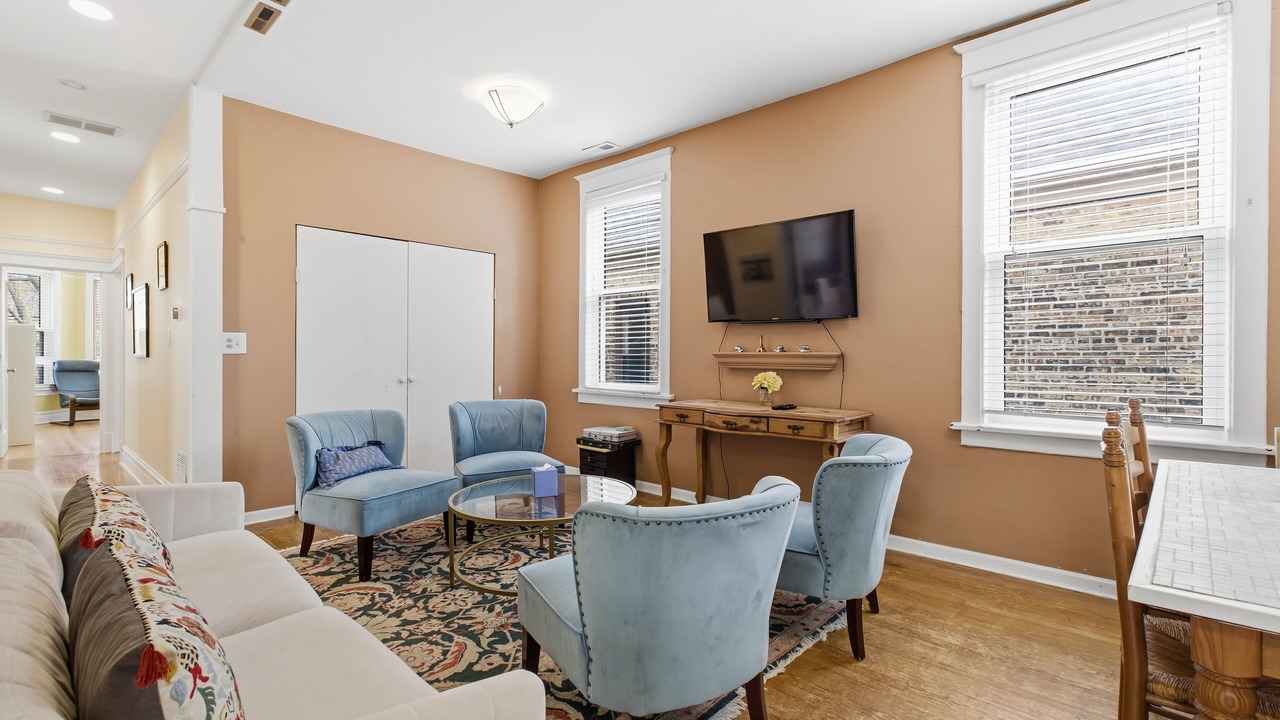 Photo of Bedroom in Lakewood-Balmoral