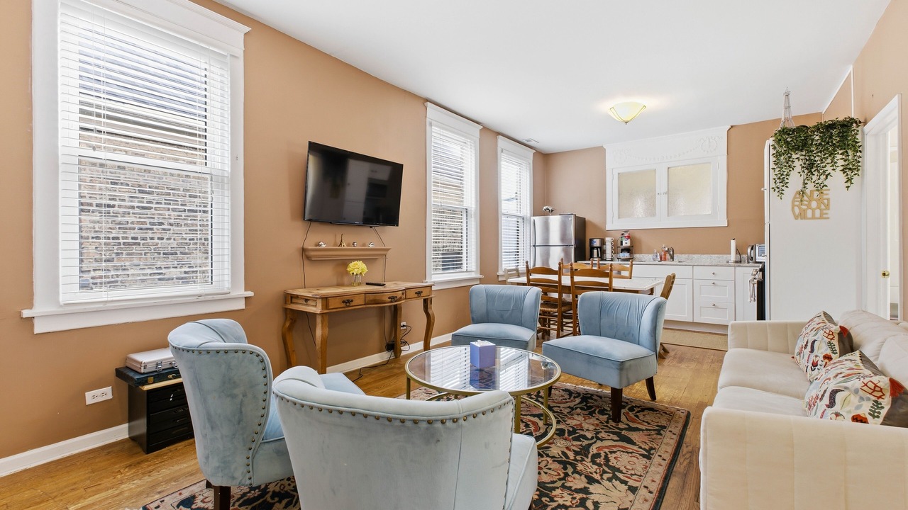 Photo of Bedroom in Lakewood-Balmoral