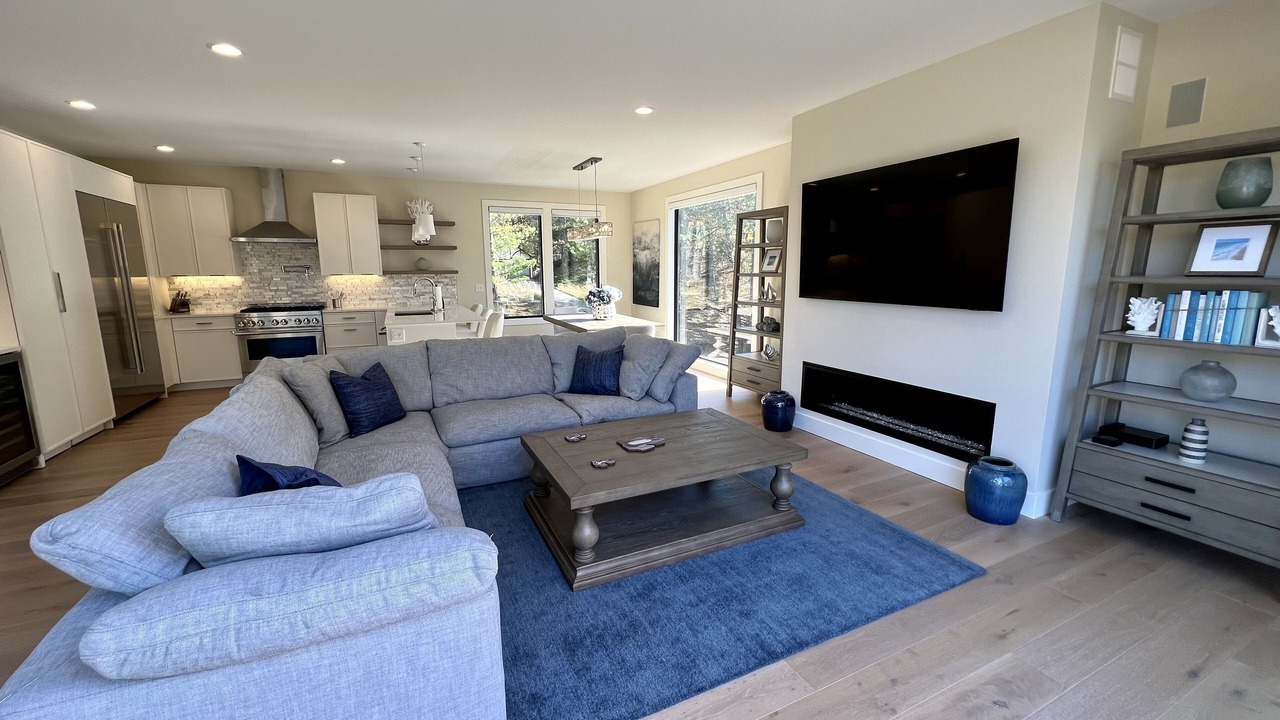 Photo of Livingroom in Ferrysburg