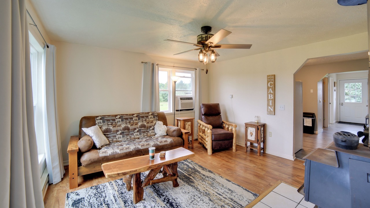 Photo of Bedroom in Newberry