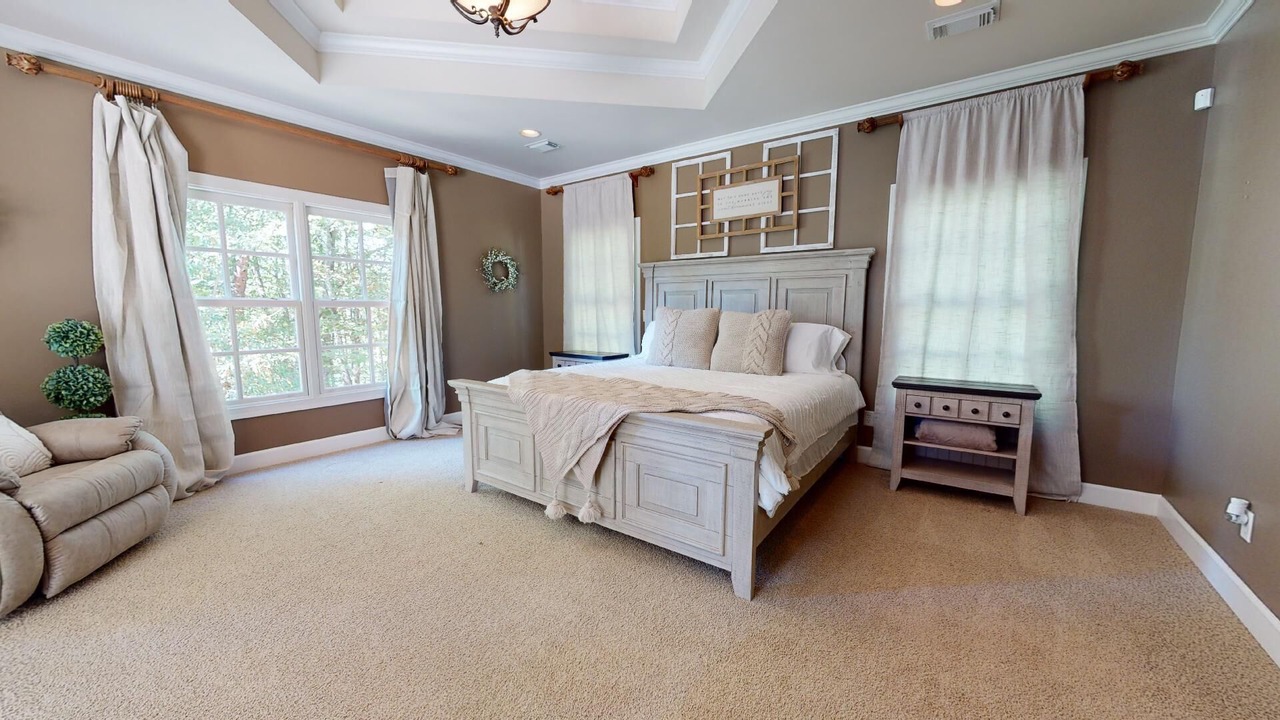 Photo of Bedroom in Samantha