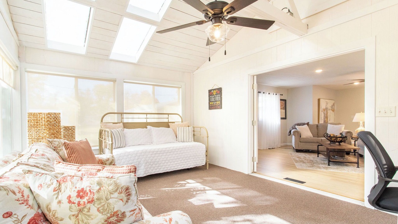 Photo of Livingroom in West Lafayette