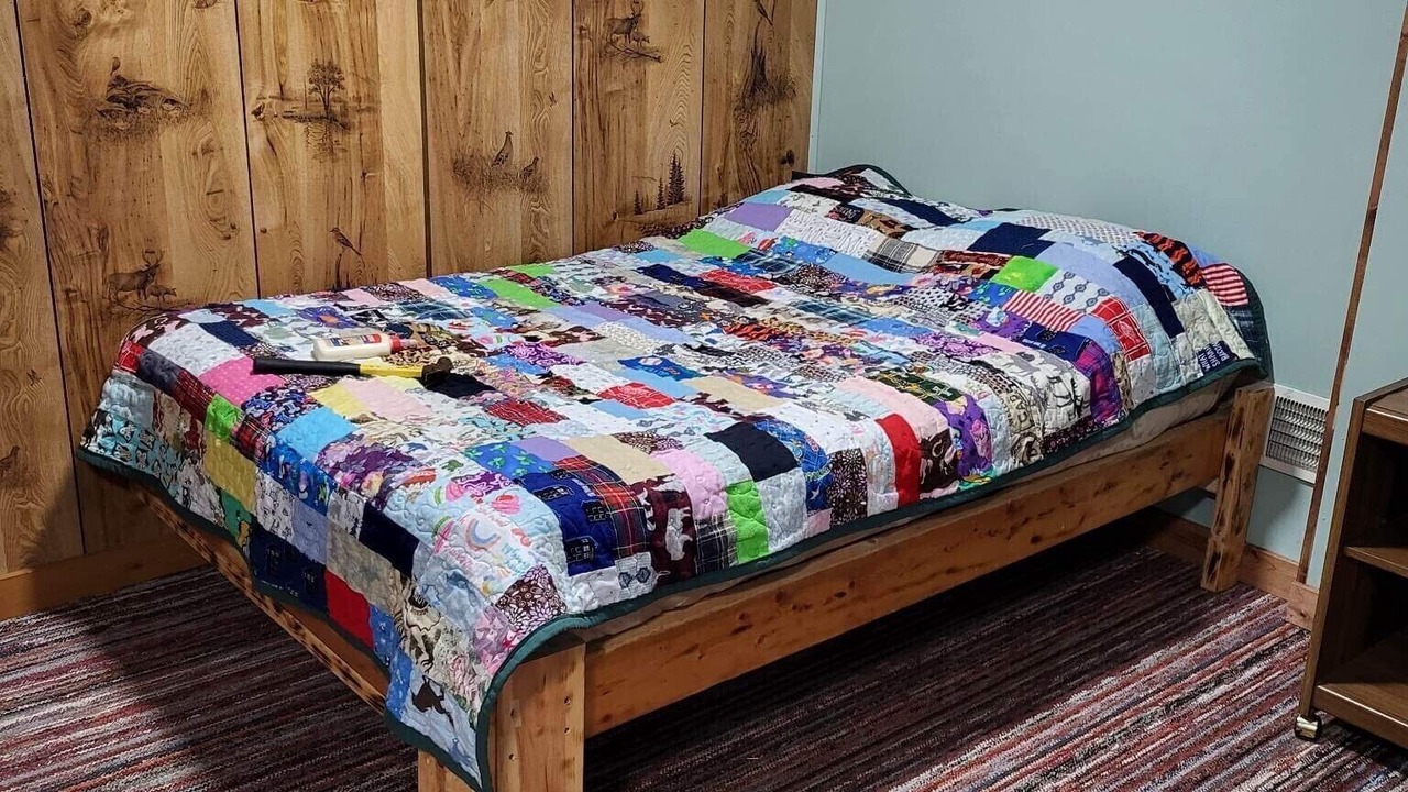 Photo of Bedroom in Newberry