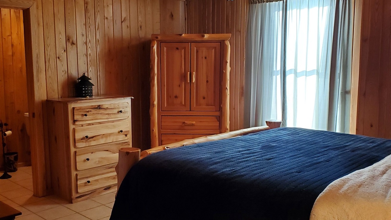Photo of Bedroom in Menominee