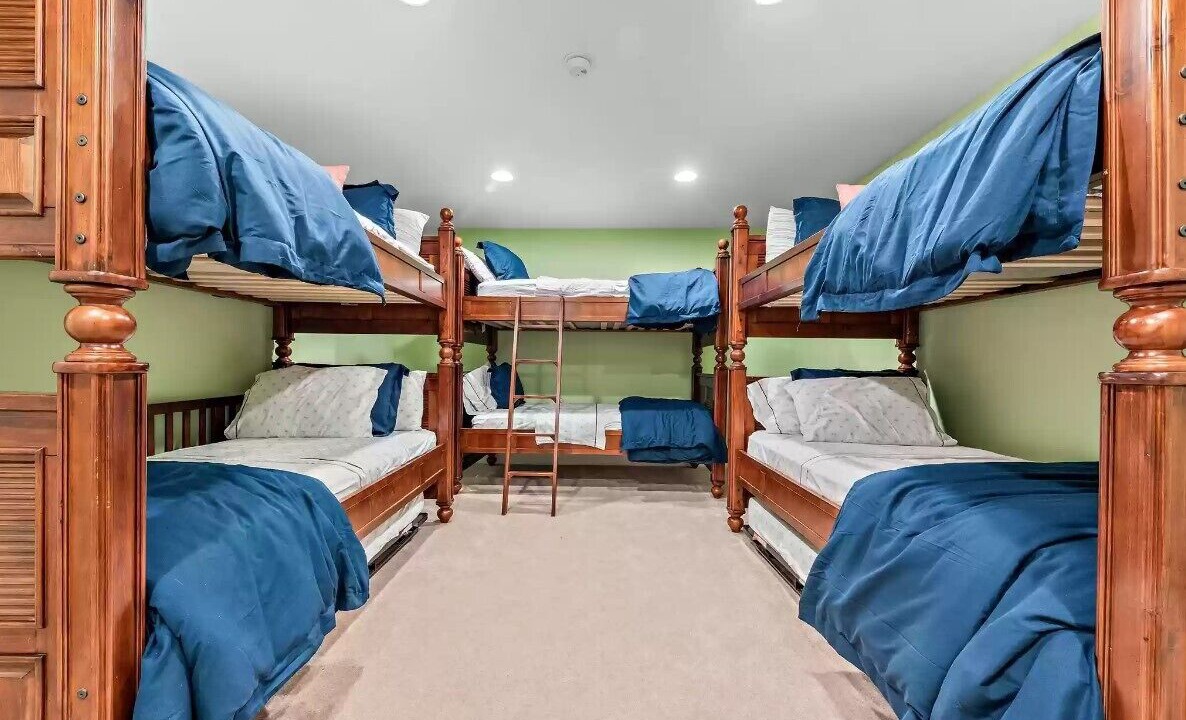 Photo of Bedroom in Shorewood-Tower Hills-Harbert