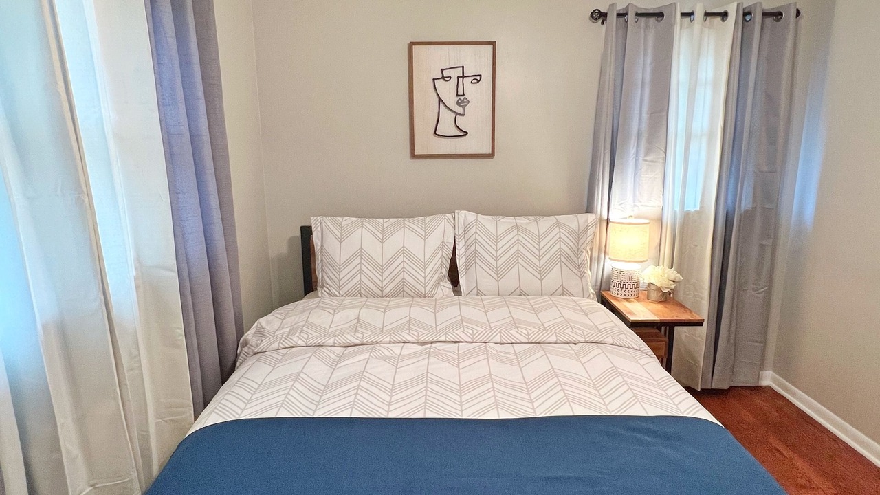 Photo of Bedroom in Munster