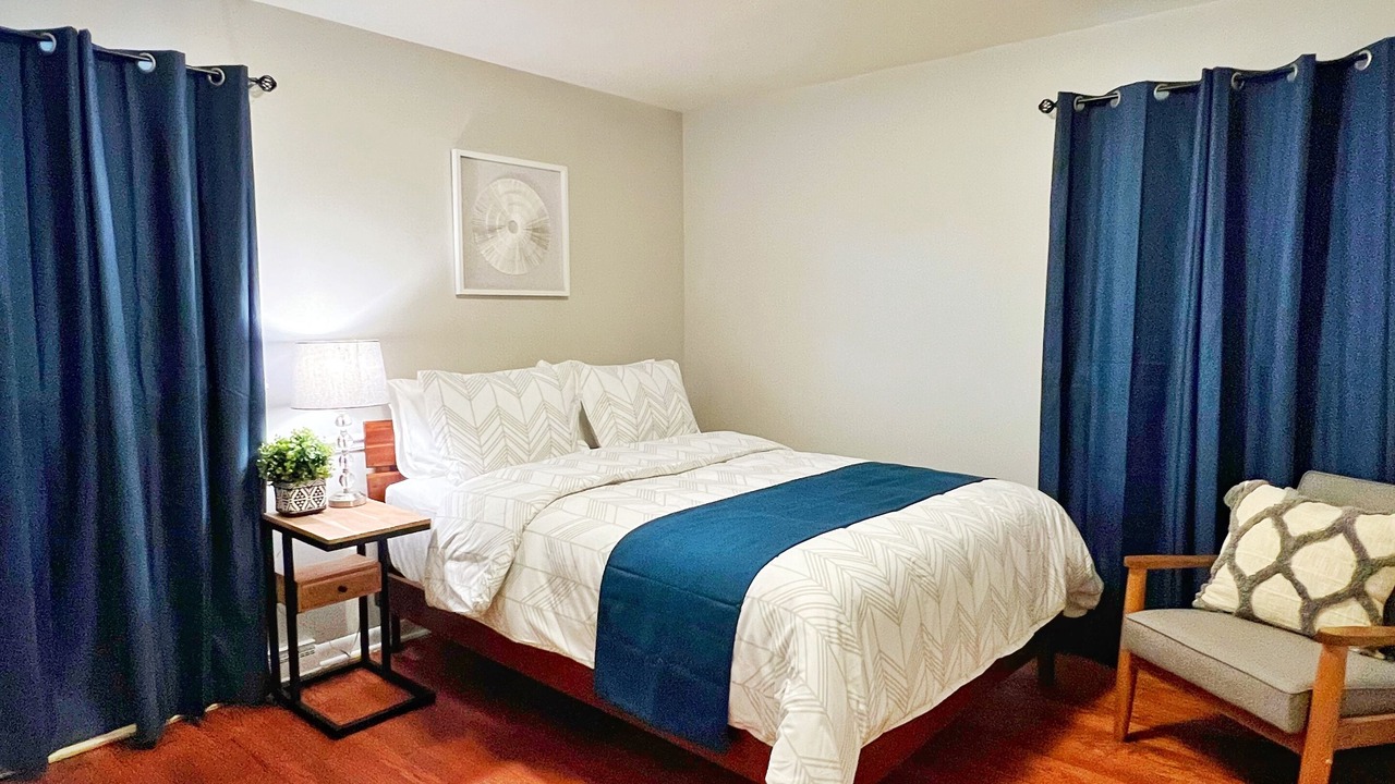 Photo of Bedroom in Munster