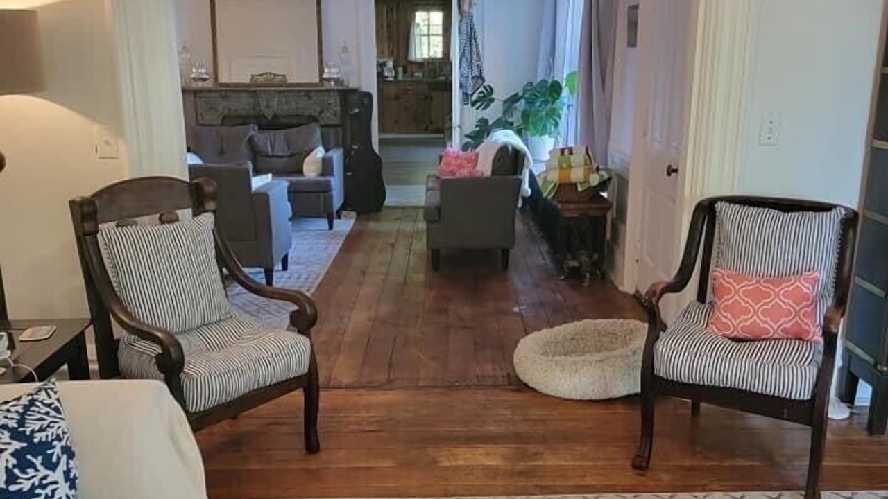 Photo of Bedroom in Northport
