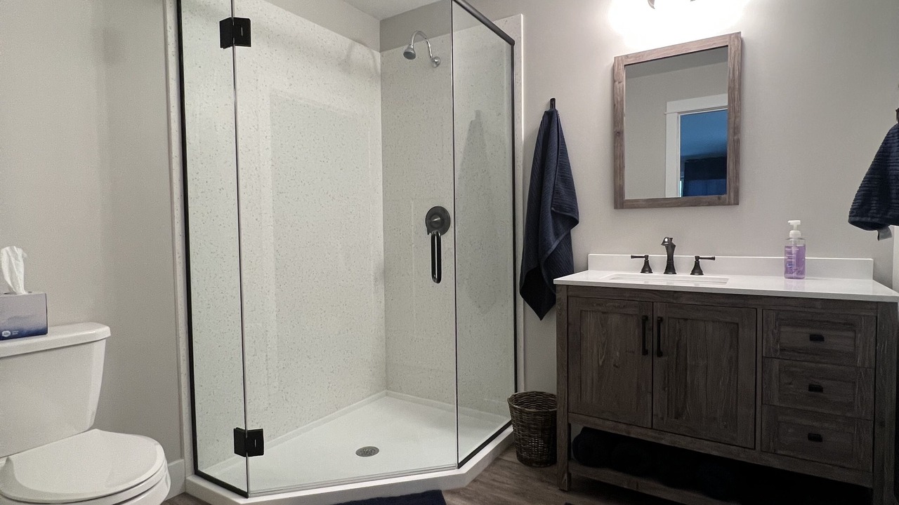 Photo of Bathroom in Beachwood-Bluffton