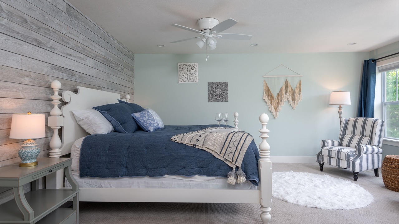 Photo of Bedroom in South Haven