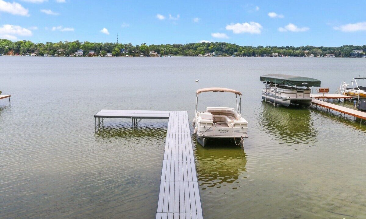 Photo of Others in Twin Lakes