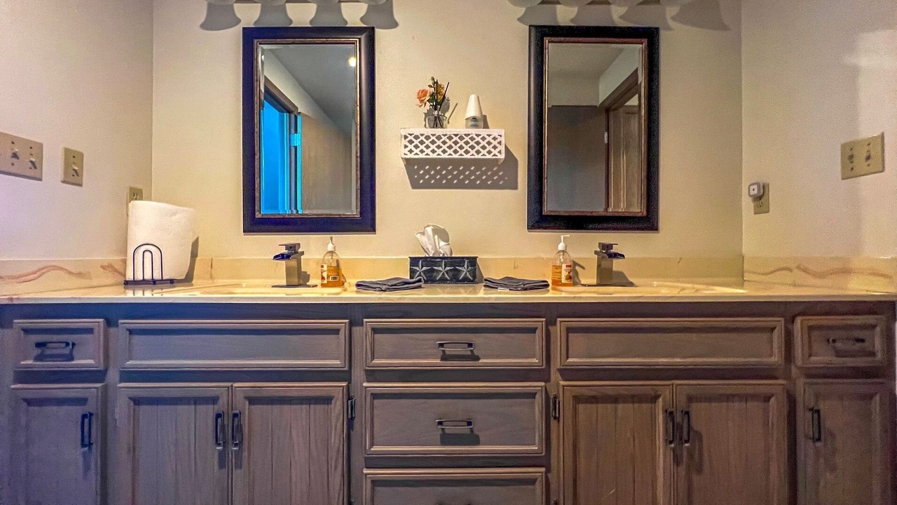 Photo of Bathroom in Salem Lakes