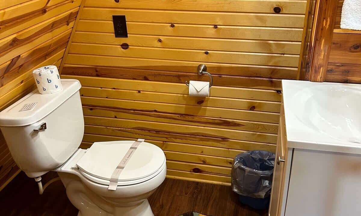 Photo of Bathroom in Eckerty