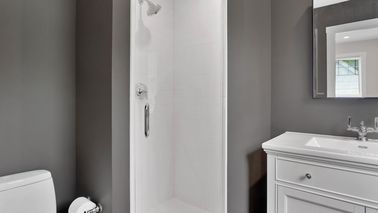 Photo of Bathroom in Union Pier